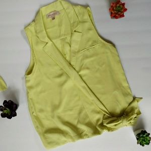 Philosophy green vneck sleeveless blouse